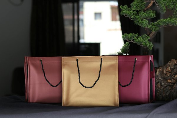 Pourquoi les vêtements vintage sont-ils irrésistiblement uniques ?